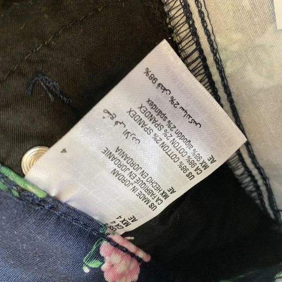 NWT Charter Club Straight Leg Lexington Denim Jeans Floral Women 4 Pocket Floral - Picture 5 of 8